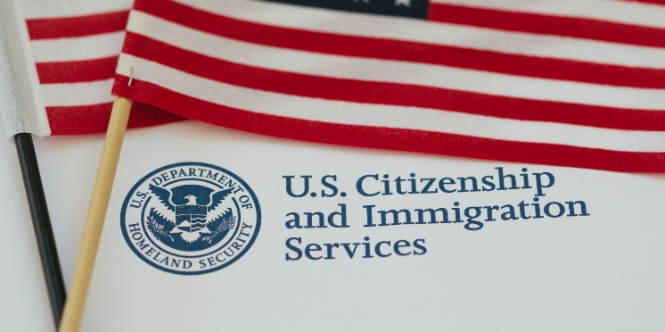 img-us-citizenship-and-immigration-services